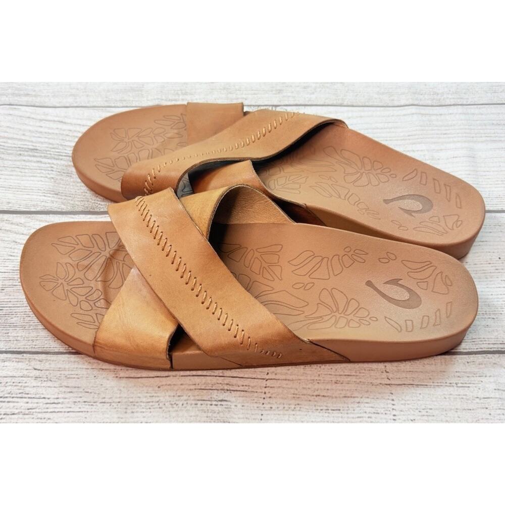 OluKai Women’s Kipe'a Olu Sandals Beige Leather Slide Comfort Slip On Size 11 - Picture 2 of 7